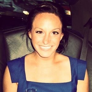 Meet your Posher, Becca